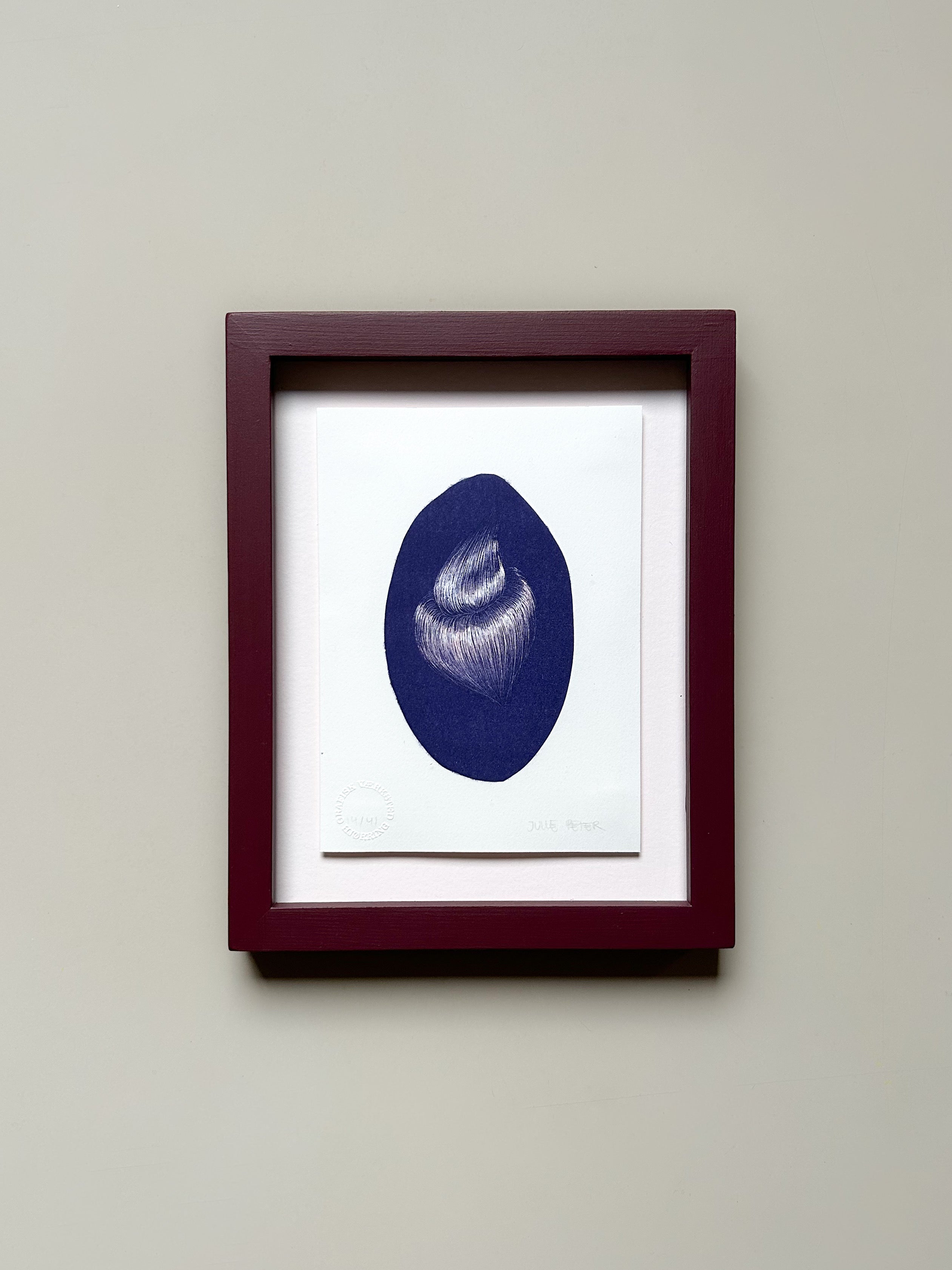 Julie Peter - "Extension" m. indramning